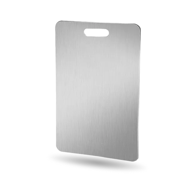 Katori pure titanium cutting board with carry handle, reviewed by Lume-Trixa