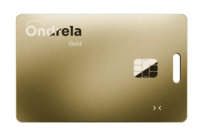 Ondrela Gold tracker card, a thin metal Bluetooth card that pairs with Apple Find My, reviewed by Lume-Trixa